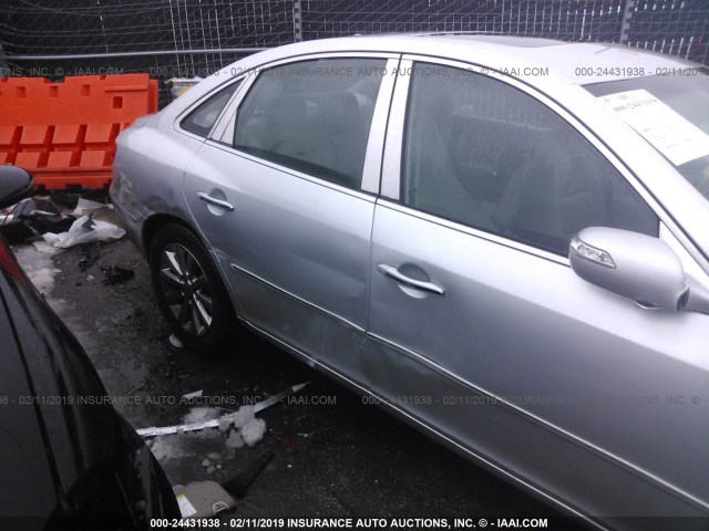 KMHFC46F19A366864 - 2009 HYUNDAI AZERA SE/LIMITED SILVER photo 6