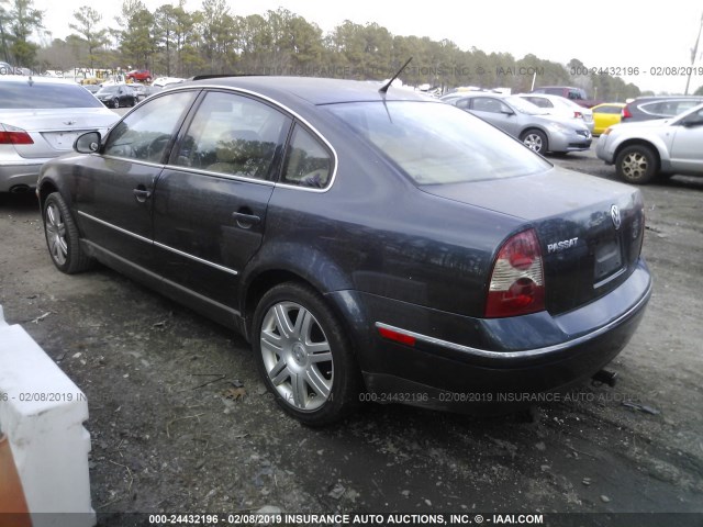 WVWAE63B15P020827 - 2005 VOLKSWAGEN PASSAT GLS TDI BLUE photo 3