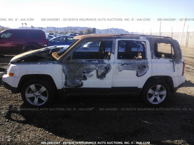 1C4NJPCB9ED843932 - 2014 JEEP PATRIOT LIMITED WHITE photo 6