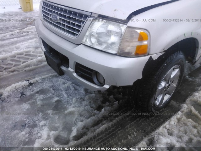 1FMDU75K85ZA72300 - 2005 FORD EXPLORER LIMITED SILVER photo 6