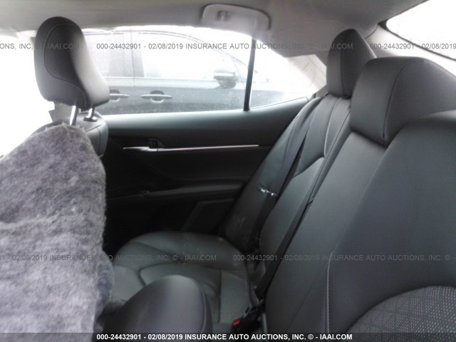 4T1BZ1HK4JU009817 - 2018 TOYOTA CAMRY XSE/XLE Qara foto 8