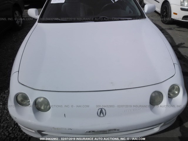 JH4DC238XRS007950 - 1994 ACURA INTEGRA GSR WHITE photo 6