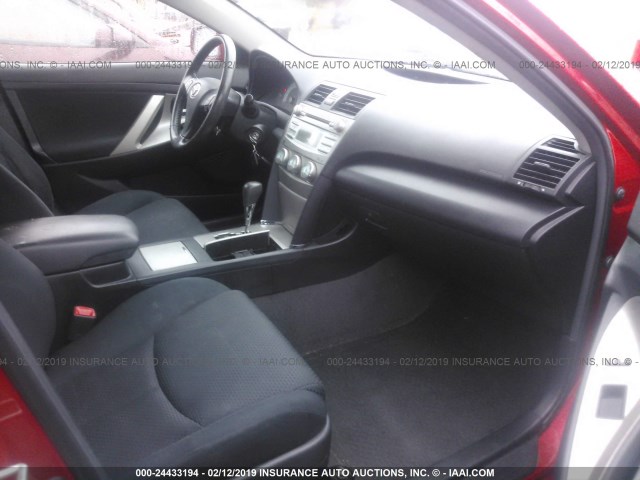 4T1BE46KX7U177356 - 2007 TOYOTA CAMRY NEW GENERAT CE/LE/XLE/SE RED photo 5