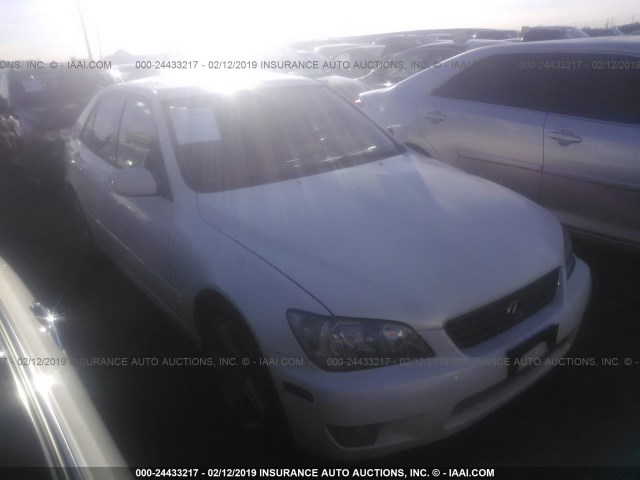 JTHBD182110024669 - 2001 LEXUS IS 300 WHITE photo 1