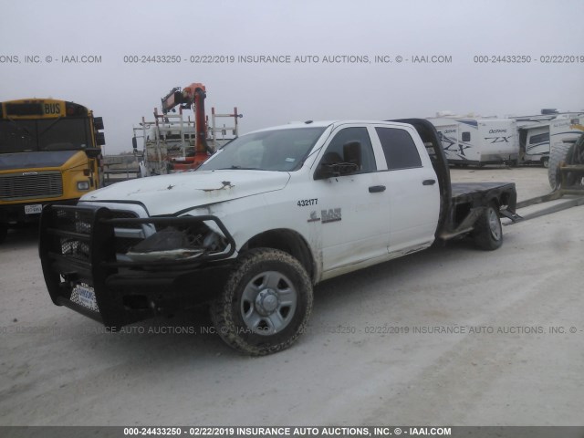 3C6UR5HL0HG702787 - 2017 RAM 2500 ST WHITE photo 2