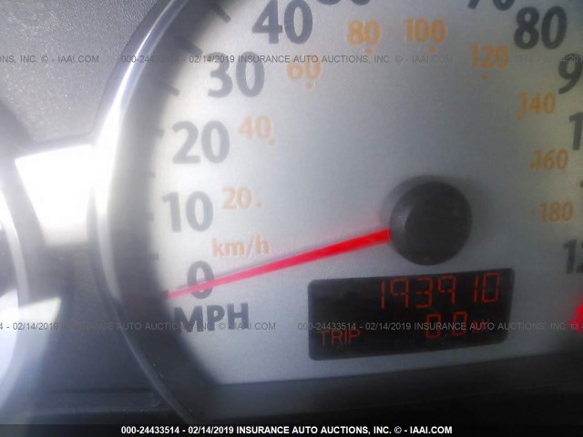 1G8AK55F56Z144036 - 2006 SATURN ION LEVEL 3 WHITE photo 7