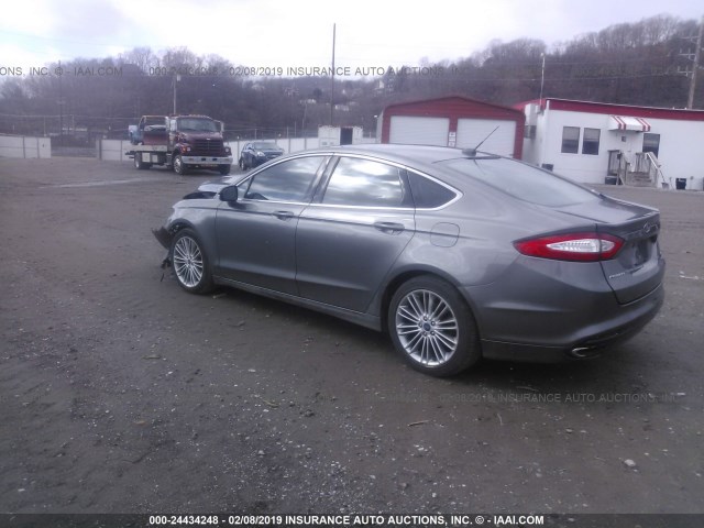 3FA6P0H92DR164368 - 2013 FORD FUSION SE GRAY photo 3