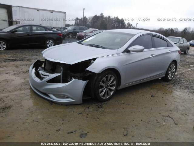 5NPEC4AC9BH025997 - 2011 HYUNDAI SONATA SE/LIMITED SILVER photo 2