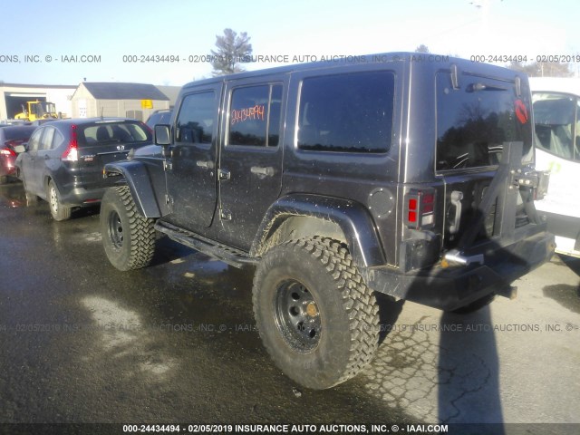 1C4BJWFG4EL292139 - 2014 JEEP WRANGLER UNLIMITE RUBICON GRAY photo 3