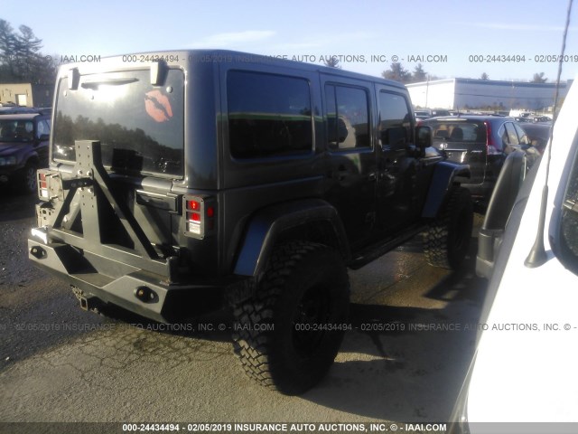 1C4BJWFG4EL292139 - 2014 JEEP WRANGLER UNLIMITE RUBICON GRAY photo 4