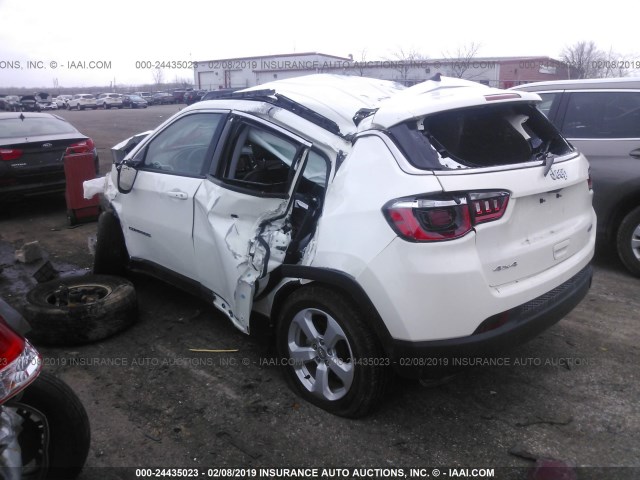 3C4NJDBB3JT320801 - 2018 JEEP COMPASS LATITUDE WHITE photo 3