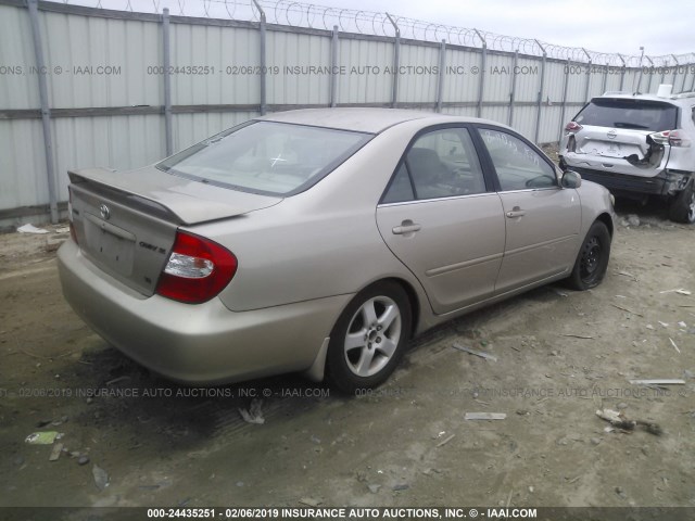 4T1BF32K53U557163 - 2003 TOYOTA CAMRY LE/XLE/SE Champagne photo 4