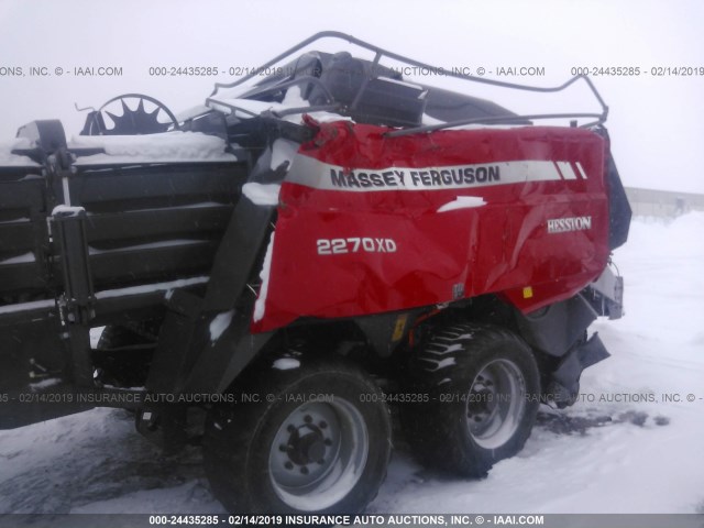 XHHB07171 - 2017 MASSEY FERGUSON 2270  RED photo 5