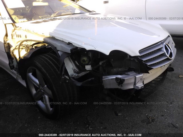 WDBSK75F46F108750 - 2006 MERCEDES-BENZ SL 500 WHITE photo 6