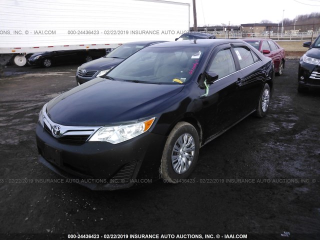 4T4BF1FK2DR316389 - 2013 TOYOTA CAMRY L/SE/LE/XLE 黑色 照片 2