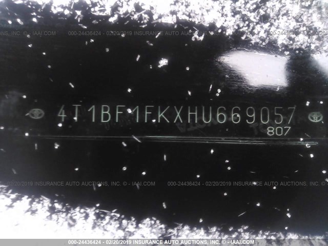 4T1BF1FKXHU669057 - 2017 TOYOTA CAMRY LE/XLE/SE/XSE SILVER photo 9