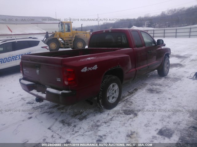 1D7HW42N97S128226 - 2007 DODGE DAKOTA SLT MAROON photo 4