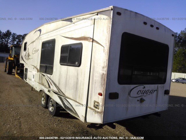 4YDF26S29A2506161 - 2010 COUG 28FT  WHITE photo 3
