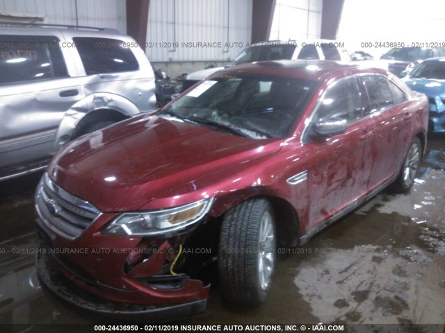 1FAHP2FW7AG155567 - 2010 FORD TAURUS LIMITED RED photo 2
