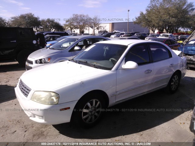 KNAGD128125170723 - 2002 KIA OPTIMA MAGENTIS/LX/SE WHITE photo 2