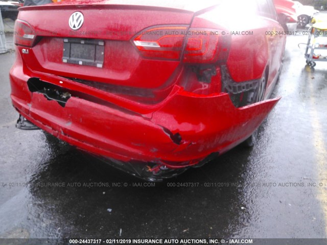 3VW4A7AJXDM218655 - 2013 VOLKSWAGEN JETTA GLI RED photo 6