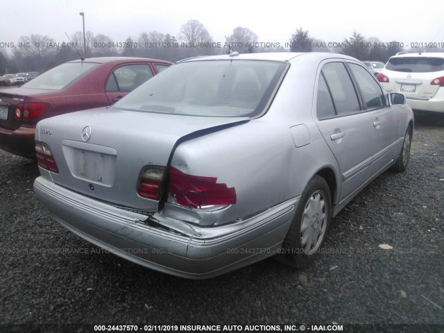 WDBJF65J12B422419 - 2002 MERCEDES-BENZ E 320 SILVER photo 4