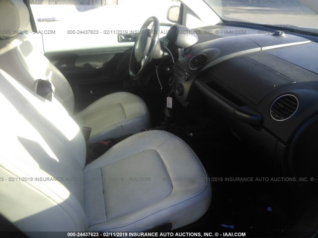 3VWRG3AL7AM004250 - 2010 VOLKSWAGEN NEW BEETLE Açıq mavi foto 5