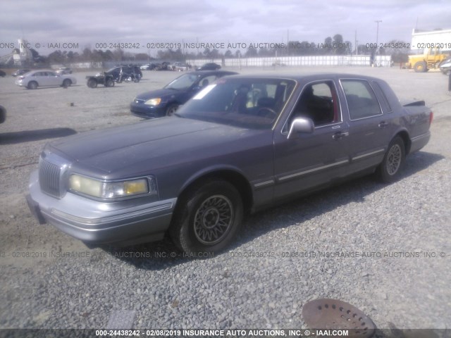 1LNLM81W0SY675558 - 1995 LINCOLN TOWN CAR EXECUTIVE GRAY photo 2