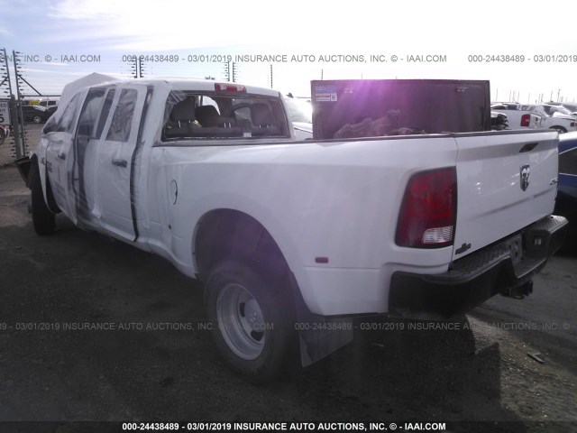 3C63RRGL0JG292938 - 2018 RAM 3500 ST WHITE photo 3