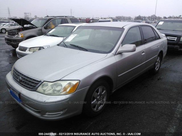 4T1BF28B13U292193 - 2003 TOYOTA AVALON XL/XLS TAN photo 2