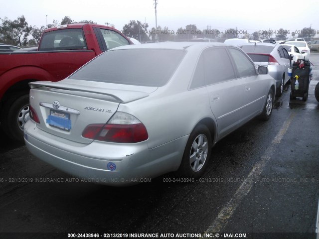 4T1BF28B13U292193 - 2003 TOYOTA AVALON XL/XLS TAN photo 4