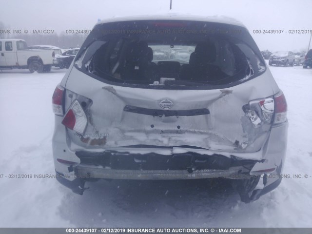 5N1AR2MMXDC638131 - 2013 NISSAN PATHFINDER S/SV/SL/PLATINUM SILVER photo 6