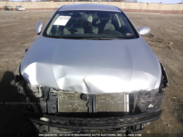 5NPEB4AC6BH223679 - 2011 HYUNDAI SONATA GLS SILVER photo 6
