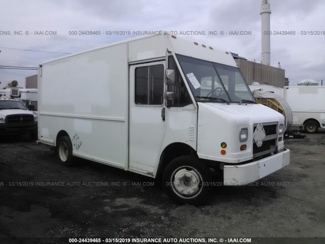 4UZA4FF48YCF81214 - 2000 FREIGHTLINER CHASSIS M LINE WALK-IN VAN Unknown photo 1