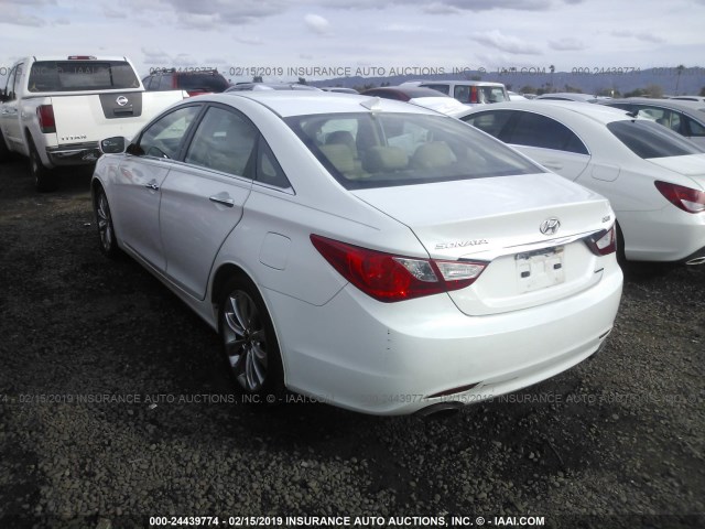 5NPEC4AB9BH188043 - 2011 HYUNDAI SONATA SE/LIMITED WHITE photo 3