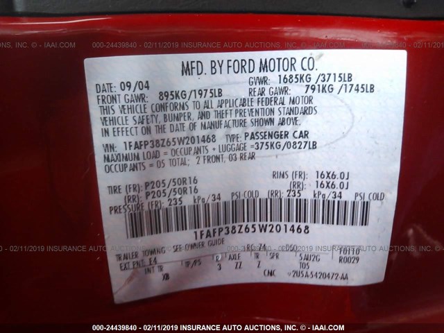 1FAFP38Z65W201468 - 2005 FORD FOCUS ZX4 ST RED photo 9
