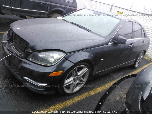 WDDGF4HB8CA641038 - 2012 MERCEDES-BENZ C 250 BLACK photo 2