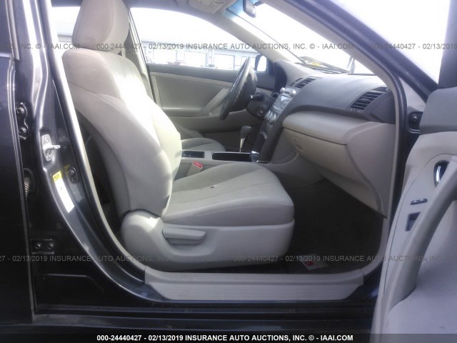 4T1BE46K39U847607 - 2009 TOYOTA CAMRY SE/LE/XLE 灰色 照片 5