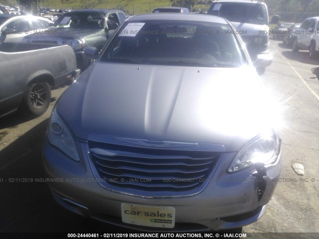 1C3CCBAB3EN210574 - 2014 CHRYSLER 200 LX GRAY photo 6