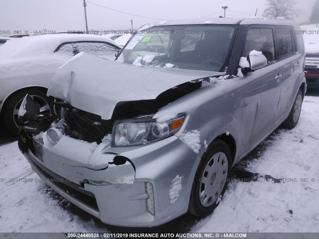 JTLZE4FE9FJ077086 - 2015 TOYOTA SCION XB 银色 照片 2