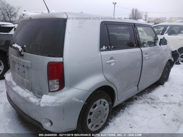 JTLZE4FE9FJ077086 - 2015 TOYOTA SCION XB 银色 照片 4