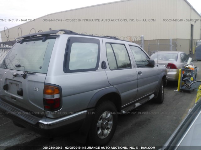 JN8AR05Y3XW299472 - 1999 NISSAN PATHFINDER LE/SE/XE SILVER photo 4