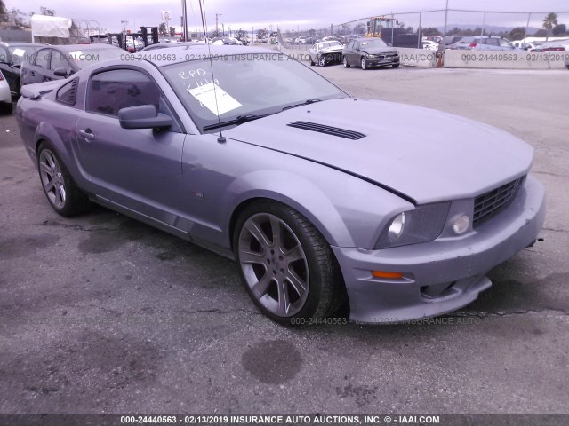 1ZVFT82HX65172189 - 2006 FORD MUSTANG GT GRAY photo 1