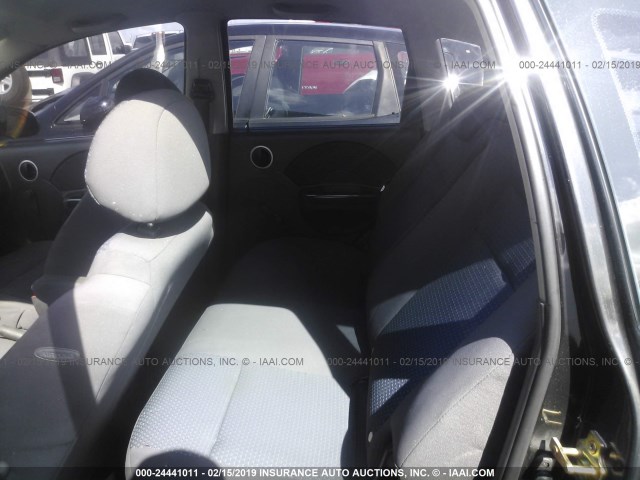 KL1TD66697B695648 - 2007 CHEVROLET AVEO LS BLACK photo 8