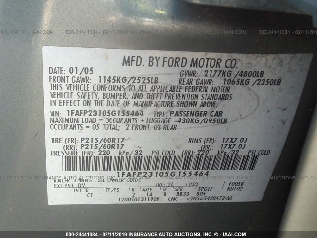 1FAFP23105G155464 - 2005 FORD FIVE HUNDRED SE GREEN photo 9