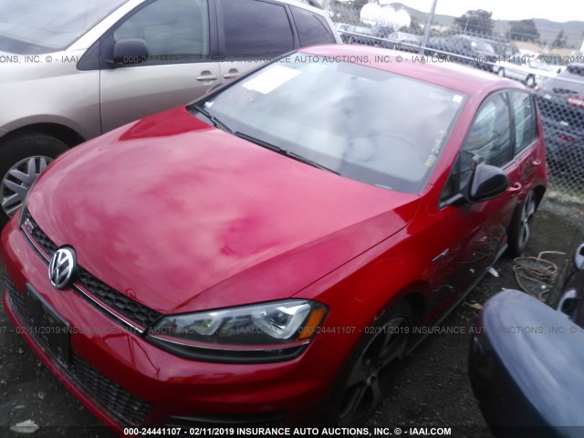 3VW447AU3HM002217 - 2017 VOLKSWAGEN GTI S/SE/AUTOBAHN RED photo 2