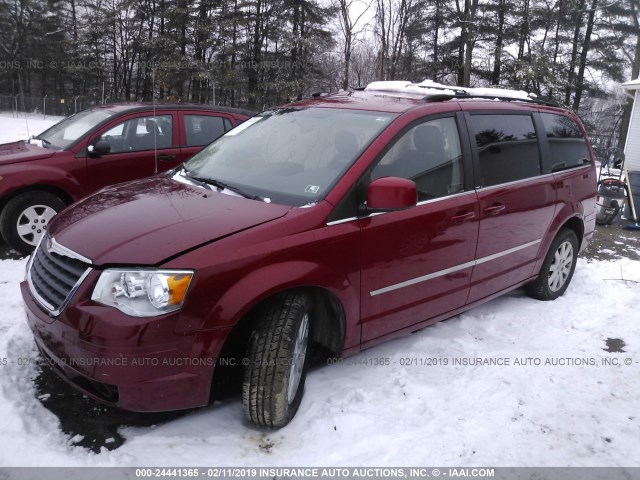 2A8HR54149R661437 - 2009 CHRYSLER TOWN & COUNTRY TOURING RED photo 2