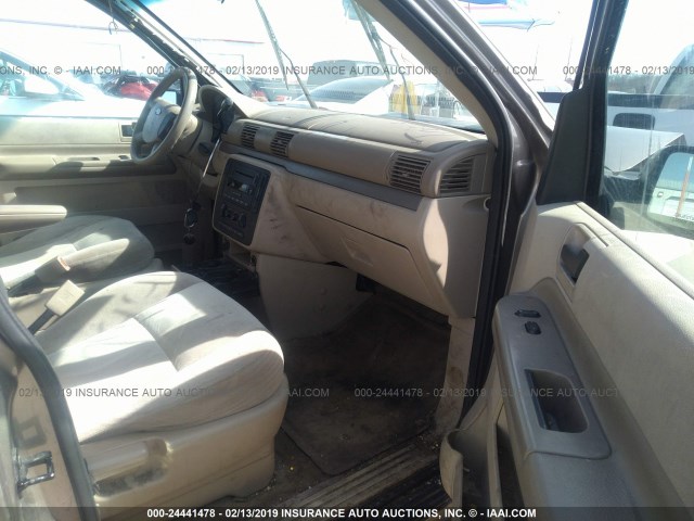 2FMZA57685BA23927 - 2005 FORD FREESTAR SES GOLD photo 5