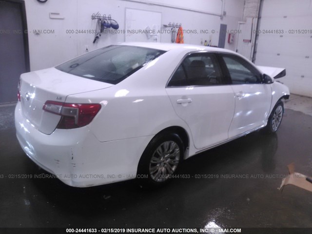4T4BF1FK1CR230540 - 2012 TOYOTA CAMRY SE/LE/XLE 白色 照片 4