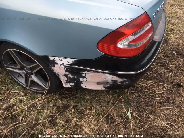 WDBTJ65J83F045637 - 2003 MERCEDES-BENZ CLK 320C Light Blue photo 6